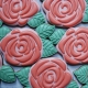 Das Förmchen für Kekse und Lebkuchen Rose mit Blättchen